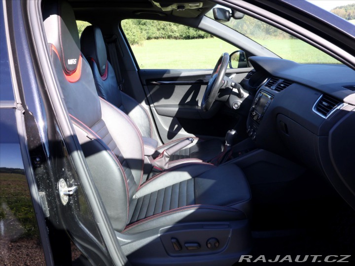 Škoda Octavia 2,0 TSI DSG RS 230 Challe 2016
