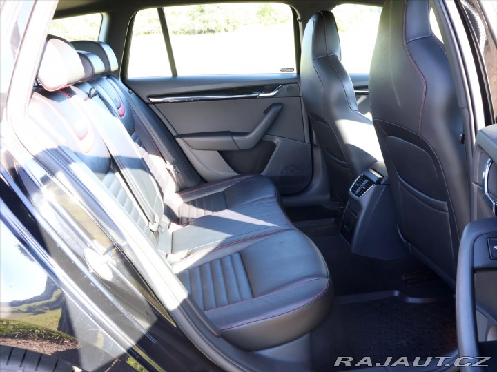 Škoda Octavia 2,0 TSI DSG RS 230 Challe 2016