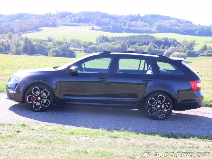 Škoda Octavia 2,0 TSI DSG RS 230 Challe 2016