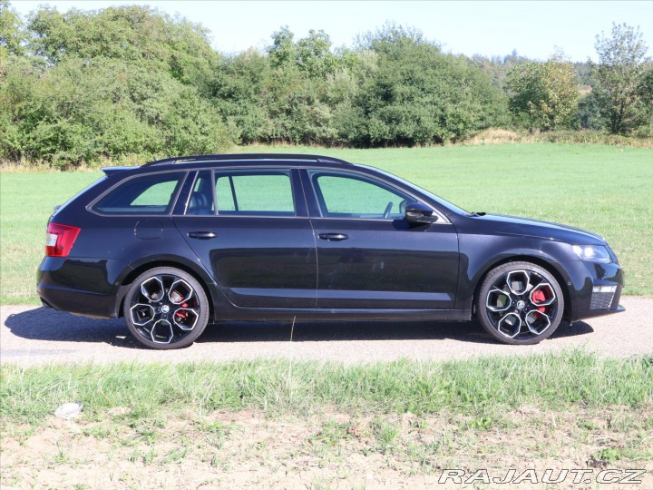 Škoda Octavia 2,0 TSI DSG RS 230 Challe 2016