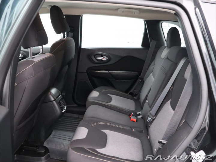 Jeep Cherokee 2,0 CRDI 125kW Aut. 4x4 2015