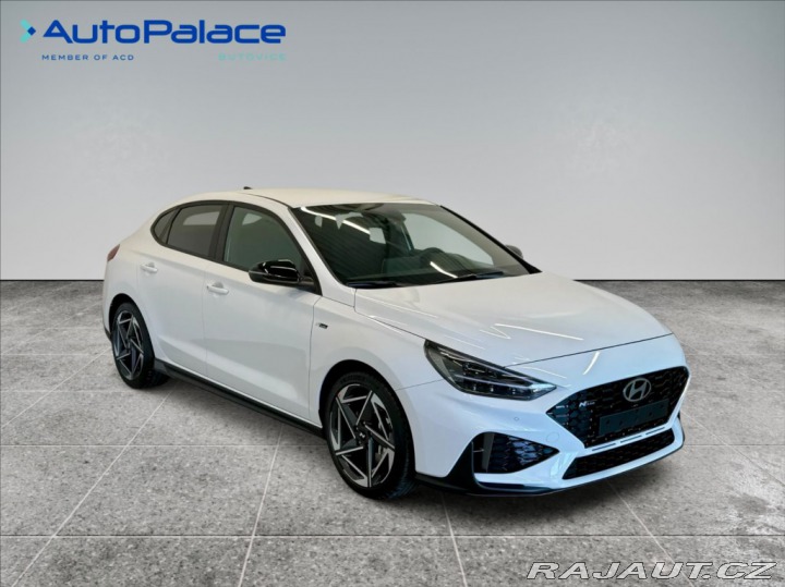 Hyundai i30 1,5 T-GDI GO NLINE! AT 2025