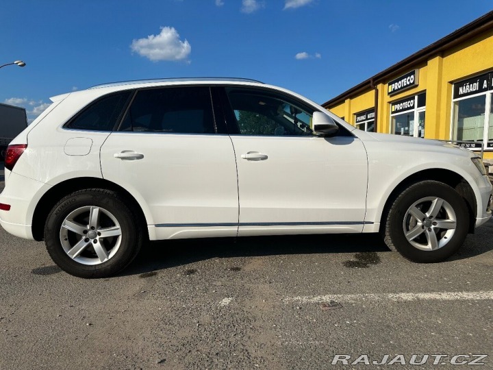 Audi Q5 TDI 4X4 ( 320 000 KČ) 1800