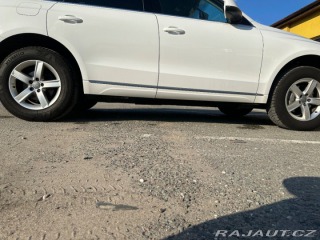 Audi Q5 TDI 4X4 ( 320 000 KČ) 1800