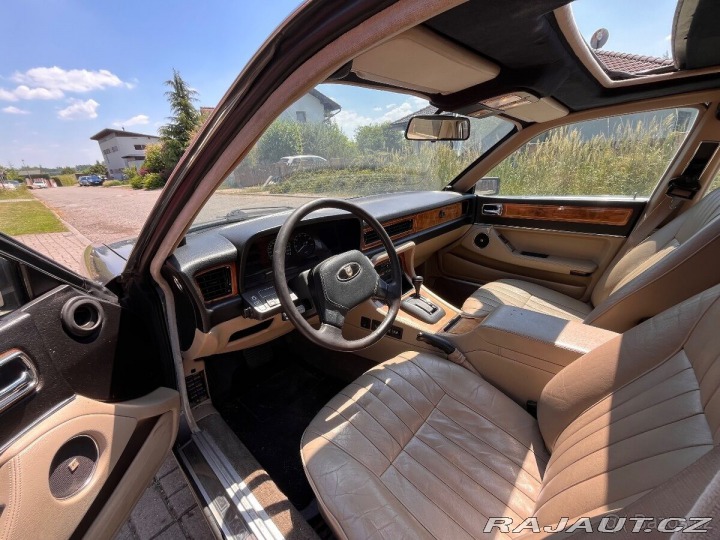 Jaguar XJ 40, 1987 1987