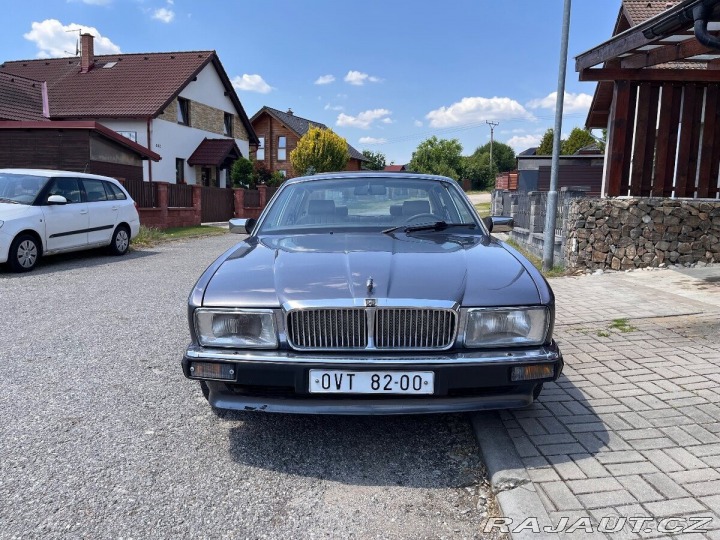 Jaguar XJ 40, 1987 1987