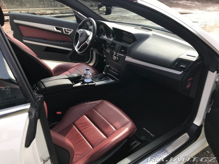 Mercedes-Benz E 2,5 250CDI 2011