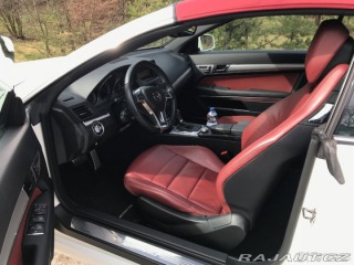 Mercedes-Benz E 2,5 250CDI 2011