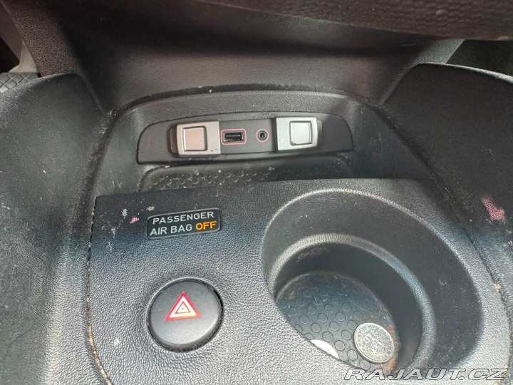 Seat Leon 1,2 1. majitel v ČR 2012