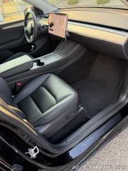 Tesla Model Y 1800