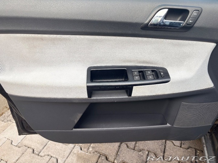 Volkswagen Polo 1,4   mpi 59kw 1800