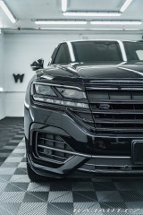 Volkswagen Touareg 3,0   TDi R Line BLACK ST 2022