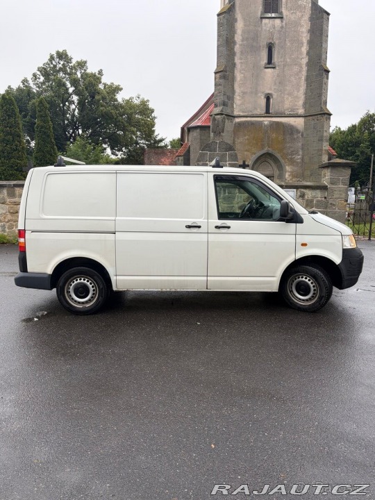 Volkswagen Transporter 2,5 TDI 96kw BNZ 1800