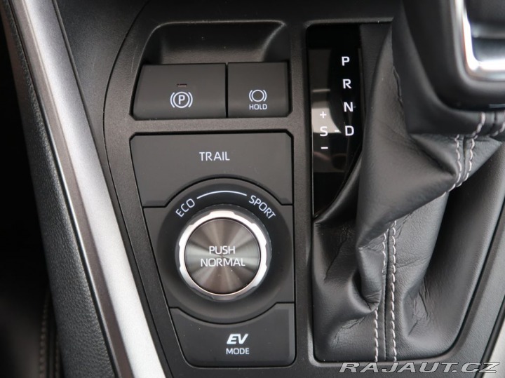 Toyota RAV4 2.5Hybrid,AT,CZ,4x4,GR-Sp 2025