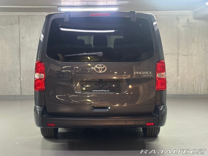 Toyota ProAce Verso 2.2, D, AT, Family, Execu 2026