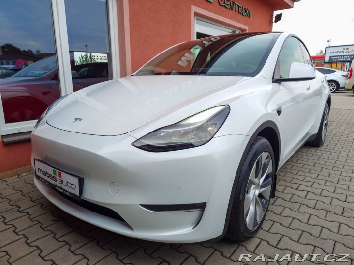 Tesla Model Y Long Range Dual Motor 378 2022