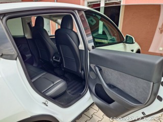 Tesla Model Y Long Range Dual Motor 378 2022