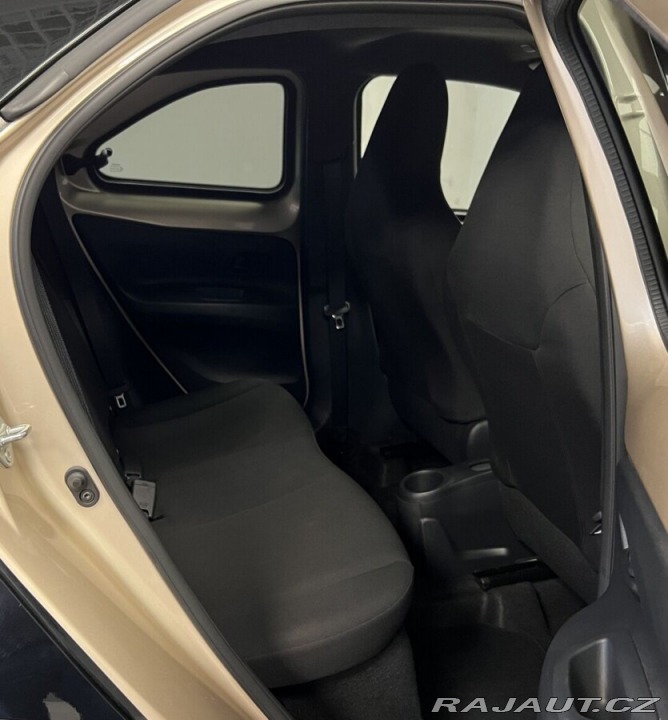 Toyota Aygo 1.0 AT STYLE 2024