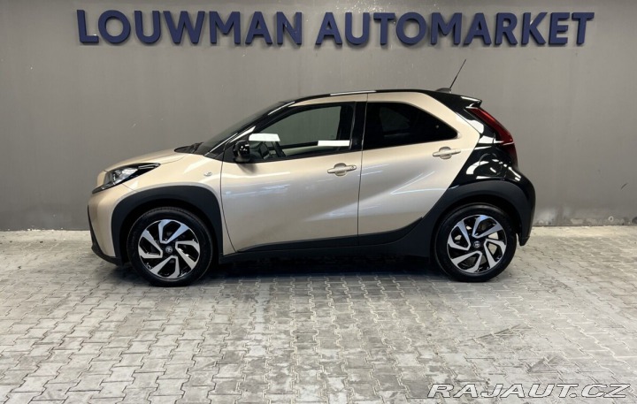 Toyota Aygo 1.0 AT STYLE 2024