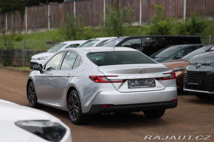 Toyota Camry Prestige - akční cena 1800