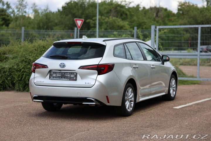Toyota Corolla TS 1.8. Hybrid Comfort Te 1800