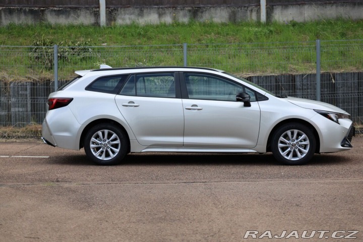 Toyota Corolla TS 1.8. Hybrid Comfort Te 1800