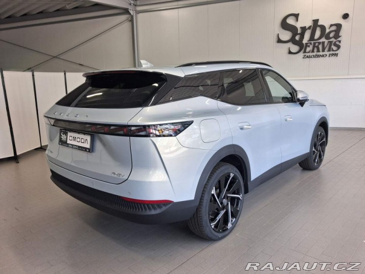 Omoda Ostatní modely 7 7 PHEV Luxury 2026
