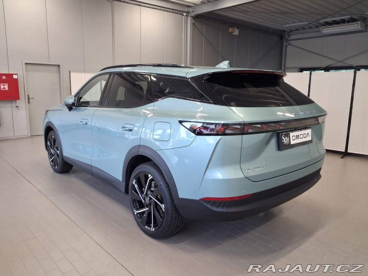 Omoda Ostatní modely 7 Luxury 1.5 tGDI PHEV 2026