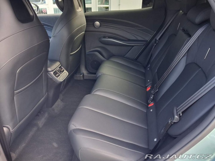 Omoda Ostatní modely 7 Luxury 1.5 tGDI PHEV 2026