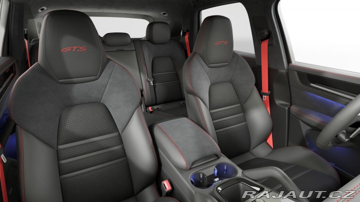 Porsche Cayenne GTS 2026
