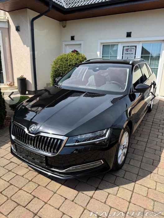 Škoda Superb Style 4x4 Navi AHK ParkAs