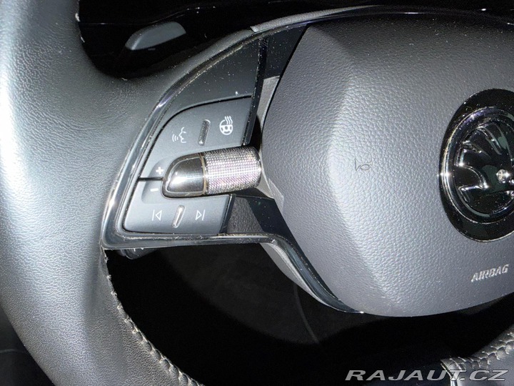 Škoda Superb Style 4x4 Navi AHK ParkAs 2023