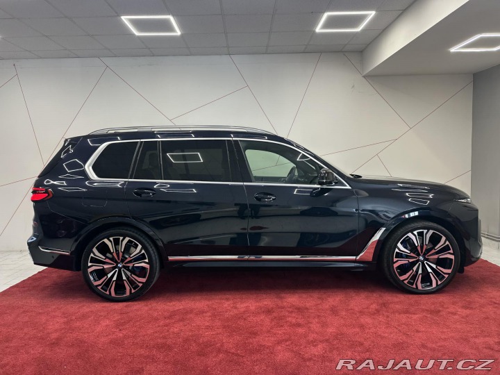 BMW X7 M60i Imdividual*CZ*DPH*Zá 2023
