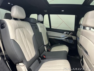 BMW X7 M60i INDIVID*CZ*DPH*TOP V 2023