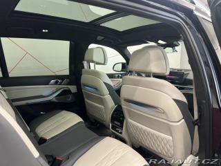 BMW X7 M60i INDIVID*CZ*DPH*TOP V 2023