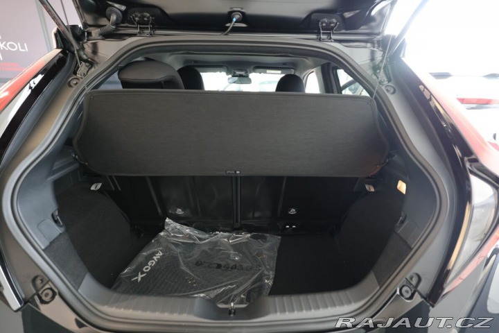 Toyota Aygo Hybrid 1.5 Style Smart e- 1800