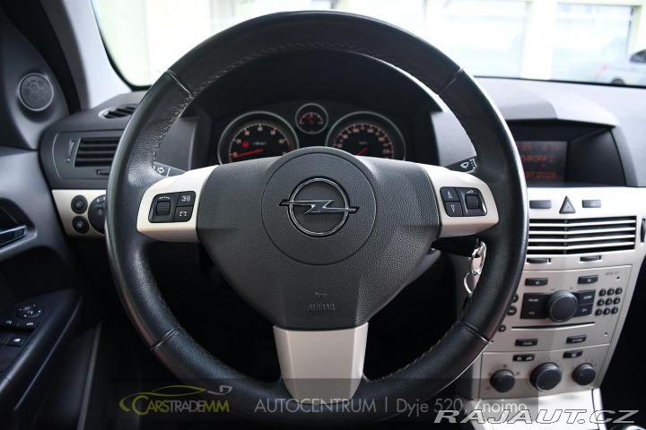 Opel Astra SW 1.6i SPORT A/C 2008