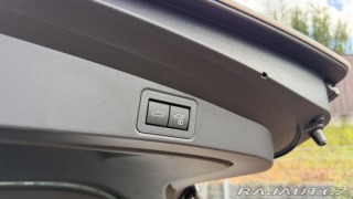 Toyota Corolla TS 1.8. Hybrid Style skla 1800
