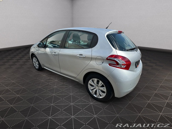 Peugeot 208 1.2i 60kw 2014