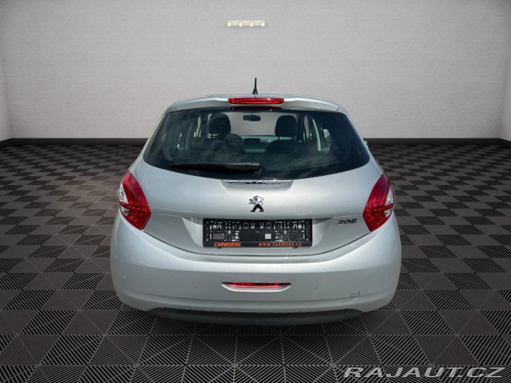 Peugeot 208 1.2i 60kw 2014