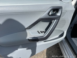 Peugeot 208 1.2i 60kw 2014