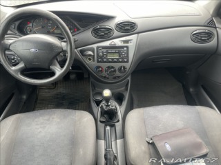 Ford Focus 1,8 TDDi 66kw Klima 2 sad 2002