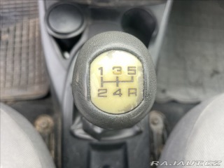 Ford Focus 1,8 TDDi 66kw Klima 2 sad 2002