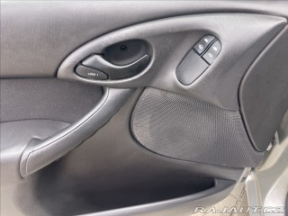 Ford Focus 1,8 TDDi 66kw Klima 2 sad 2002