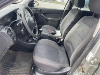 Ford Focus 1,8 TDDi 66kw Klima 2 sad 2002