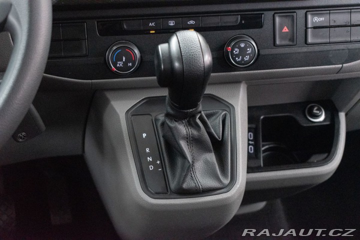 Volkswagen Caravelle T6.1*2.0TDI*110kW*DSG*9MÍ 2022
