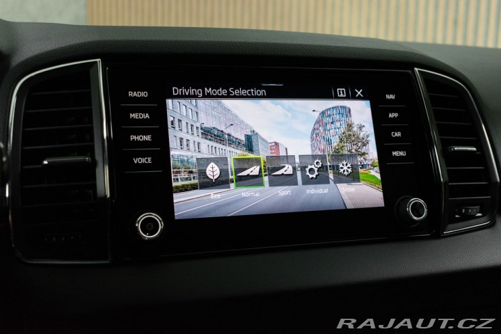 Škoda Karoq 2.0 TDI 4x4*TAŽNÉ*STYLE*Č 2022