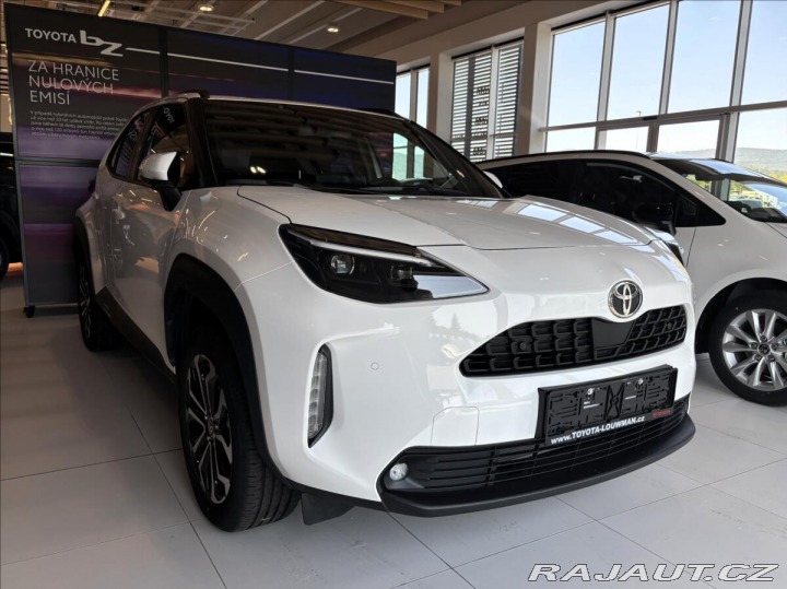 Toyota Yaris Cross 1,5 Style 130k 1800