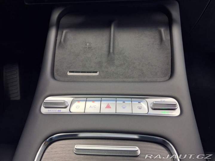 Omoda Ostatní modely 7 Luxury 1.5 tGDI PHEV 2026