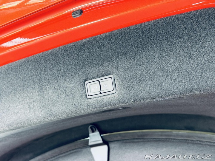 Lamborghini Urus SE*NOVÉ*ARANCIO XANTO* 2026